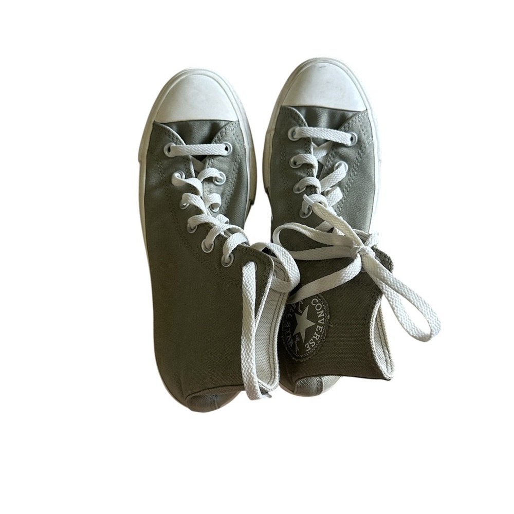 Green Converse (E5)